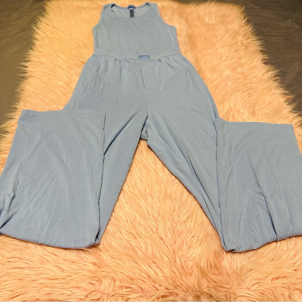 SKIMS Sky Blue Sleeveless Pajama Set